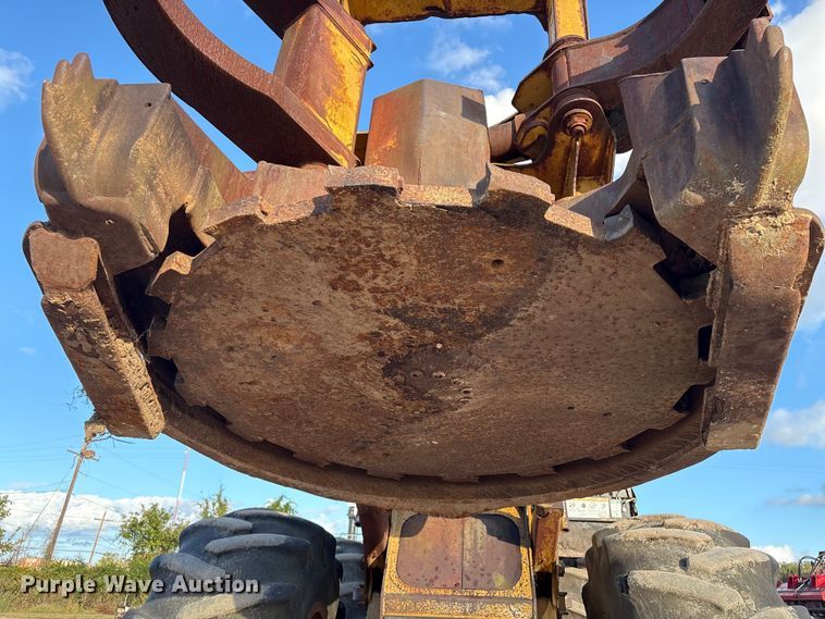 image for item EA7099 Hydro-Ax 411EX feller buncher