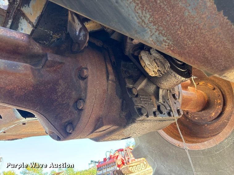 image for item EA7099 Hydro-Ax 411EX feller buncher