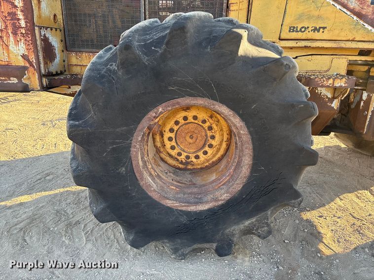 image for item EA7099 Hydro-Ax 411EX feller buncher