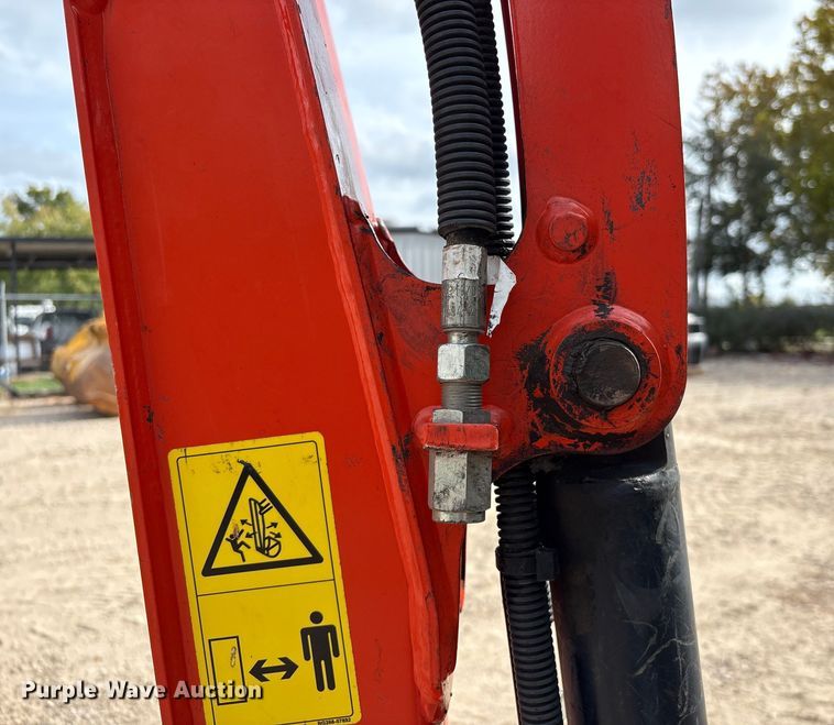 image for item EA7100 2020 Kubota KX018-4 mini excavator