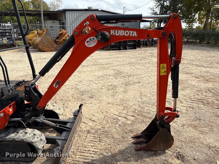 image for item EA7100 2020 Kubota KX018-4 mini excavator