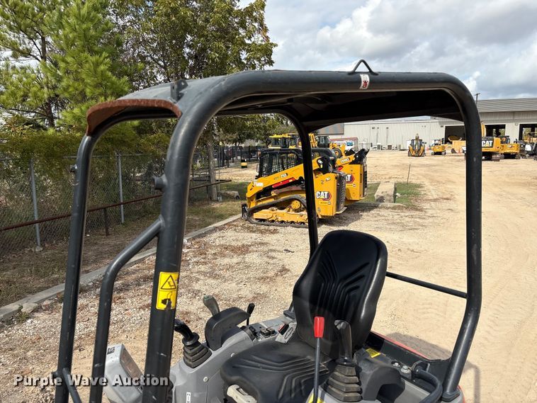 image for item EA7100 2020 Kubota KX018-4 mini excavator