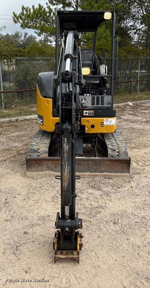 EXCAVADORA 2018 JOHN DEERE 26G