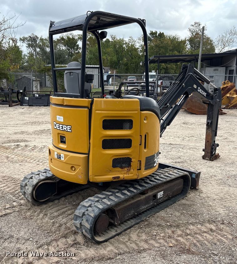 EXCAVADORA 2018 JOHN DEERE 26G