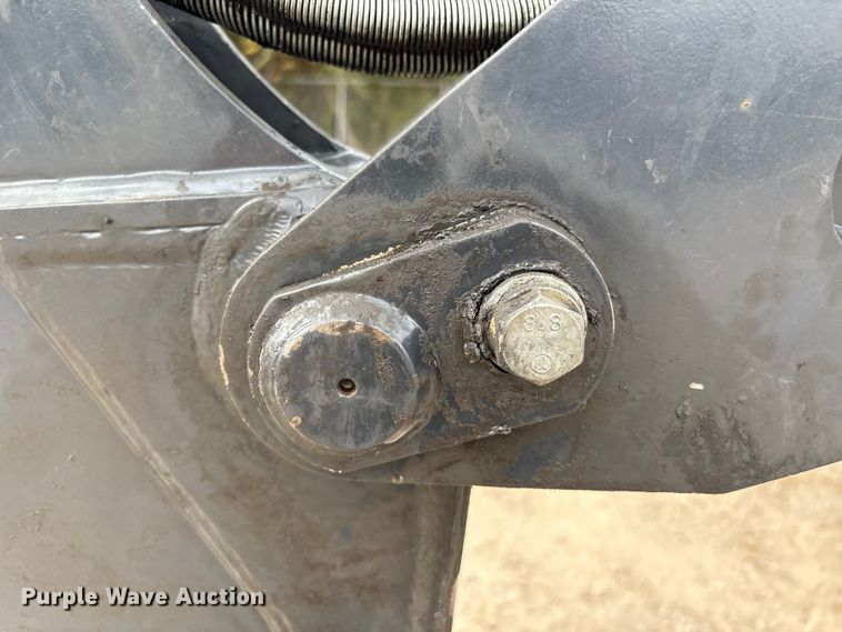 image for item EA7101 2018 John Deere 26G mini excavator