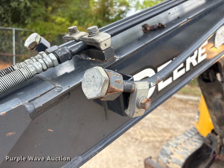 image for item EA7101 2018 John Deere 26G mini excavator