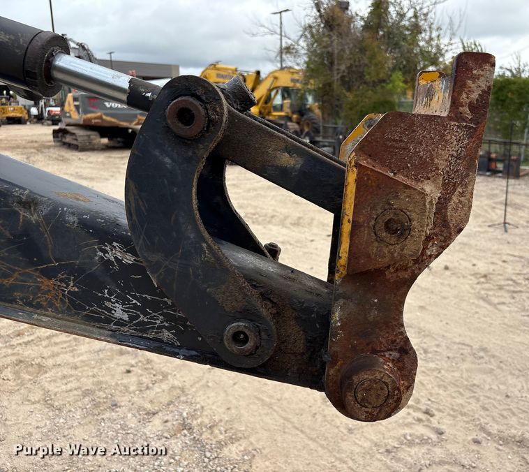 image for item EA7101 2018 John Deere 26G mini excavator