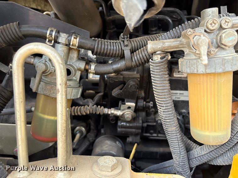 image for item EA7101 2018 John Deere 26G mini excavator