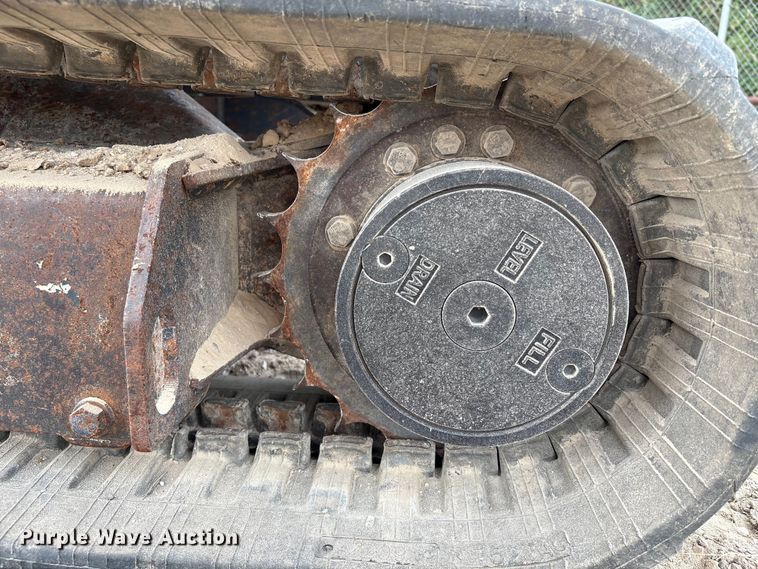 image for item EA7101 2018 John Deere 26G mini excavator