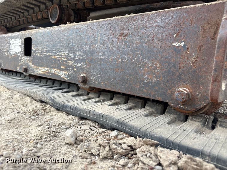 image for item EA7101 2018 John Deere 26G mini excavator