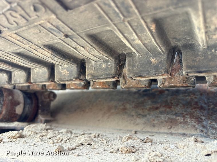 image for item EA7101 2018 John Deere 26G mini excavator