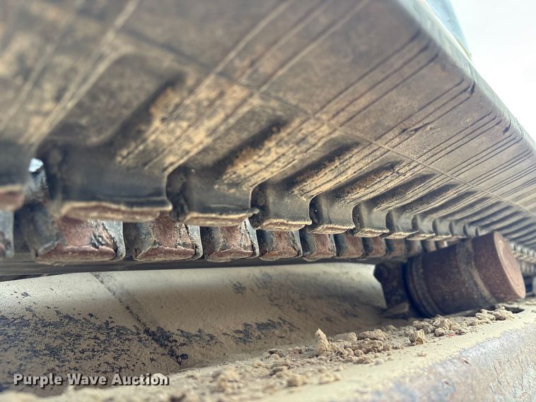 image for item EA7101 2018 John Deere 26G mini excavator