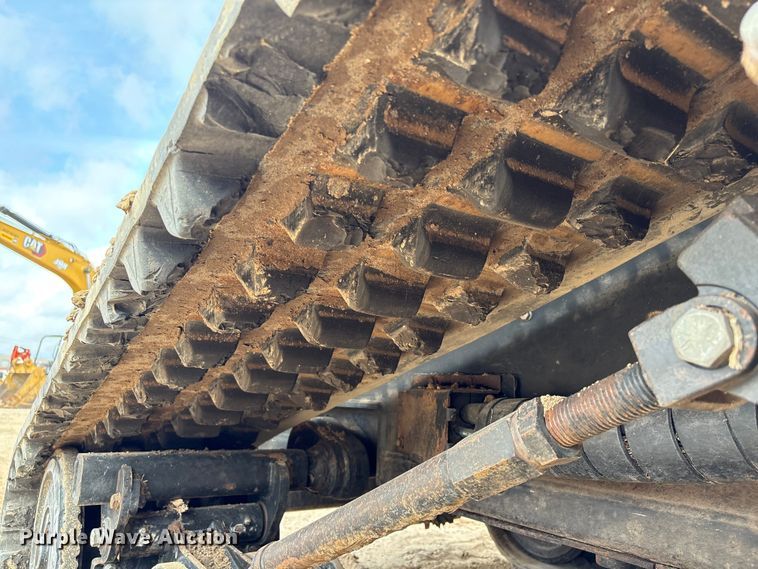 image for item EA7102 2018 ASV RT120F tracked skid steer loader