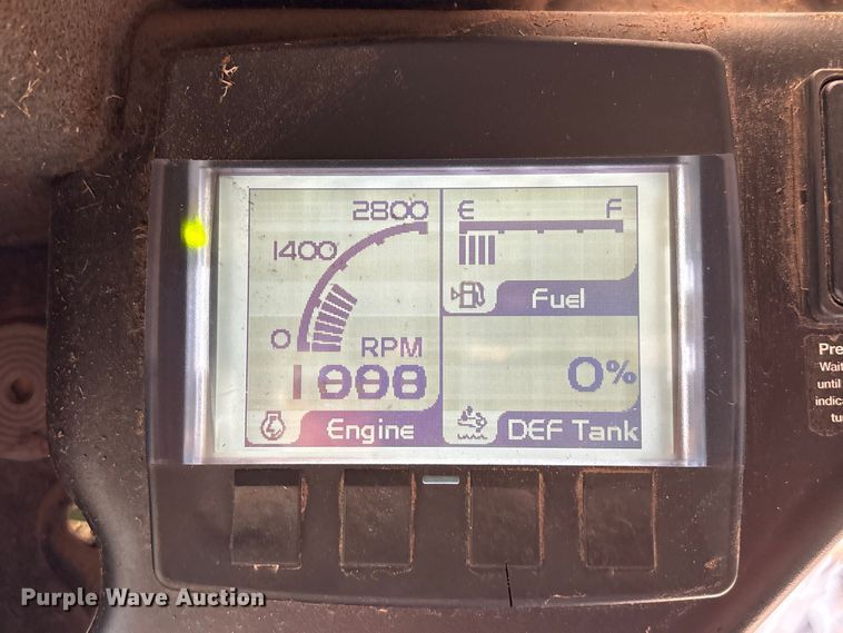 image for item EA7102 2018 ASV RT120F tracked skid steer loader