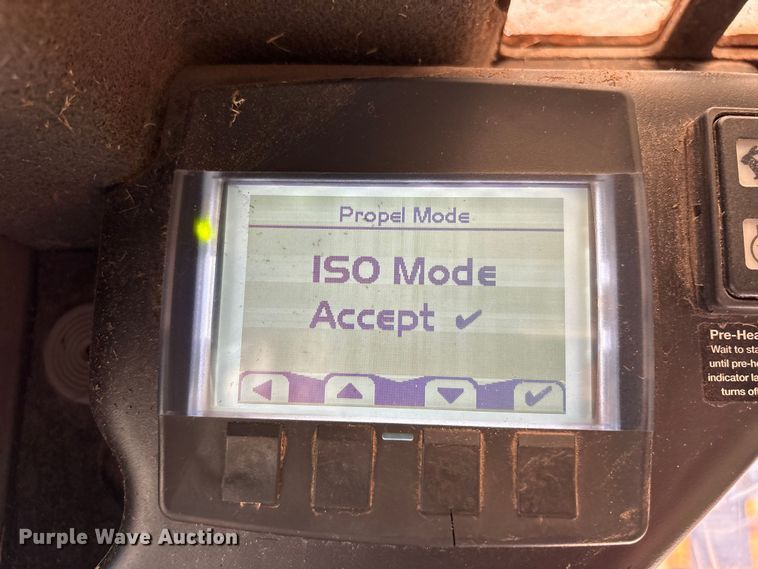 image for item EA7102 2018 ASV RT120F tracked skid steer loader