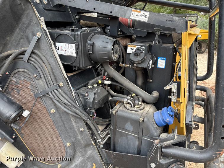 image for item EA7102 2018 ASV RT120F tracked skid steer loader