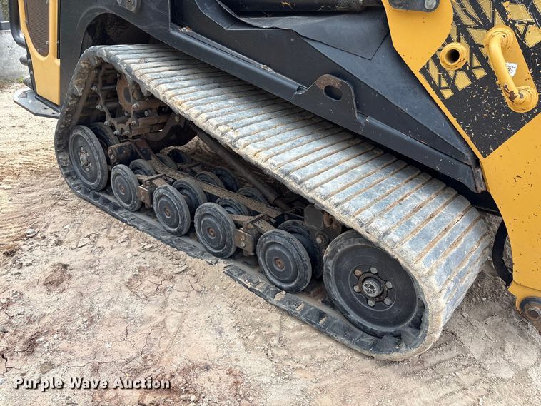 image for item EA7102 2018 ASV RT120F tracked skid steer loader