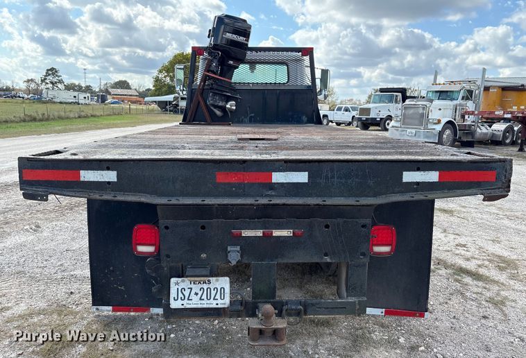 image for item EA7105 1992 International 4900 flatbed truck