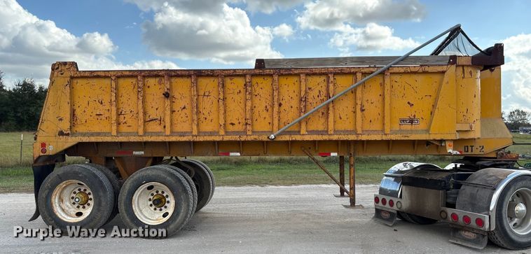 image for item EA7107 1991 Lufkin TD-25 end dump trailer