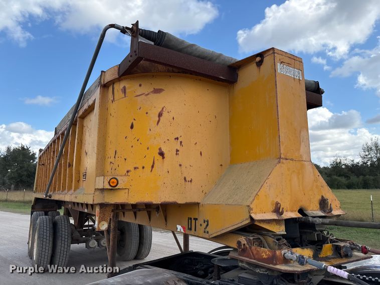 image for item EA7107 1991 Lufkin TD-25 end dump trailer