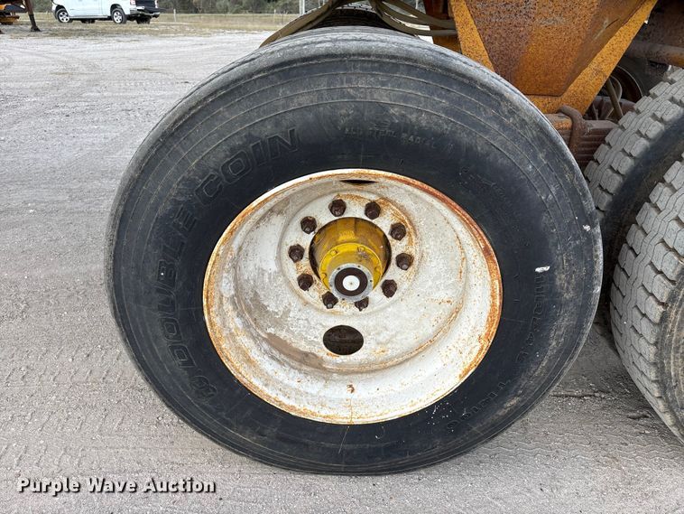 image for item EA7107 1991 Lufkin TD-25 end dump trailer