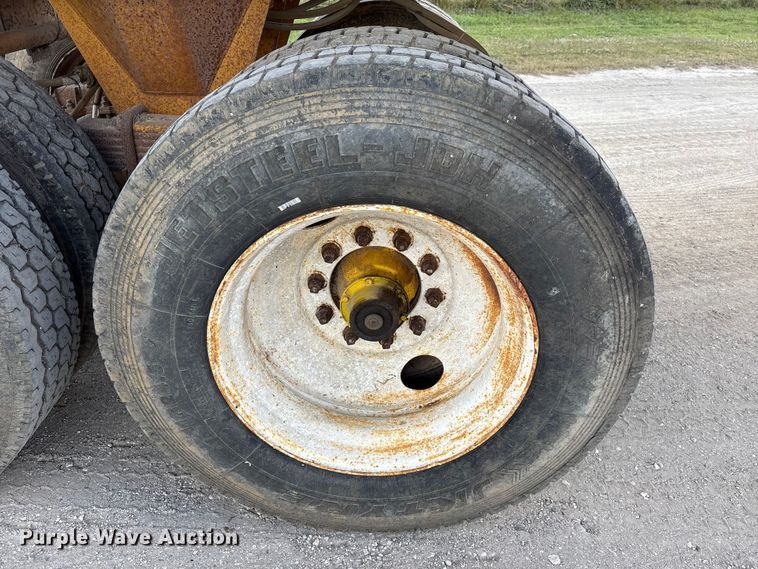 image for item EA7107 1991 Lufkin TD-25 end dump trailer