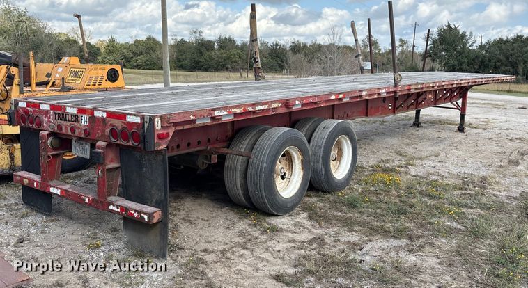 image for item EA7108 1996 Transcraft TL2000 S2 flatbed trailer