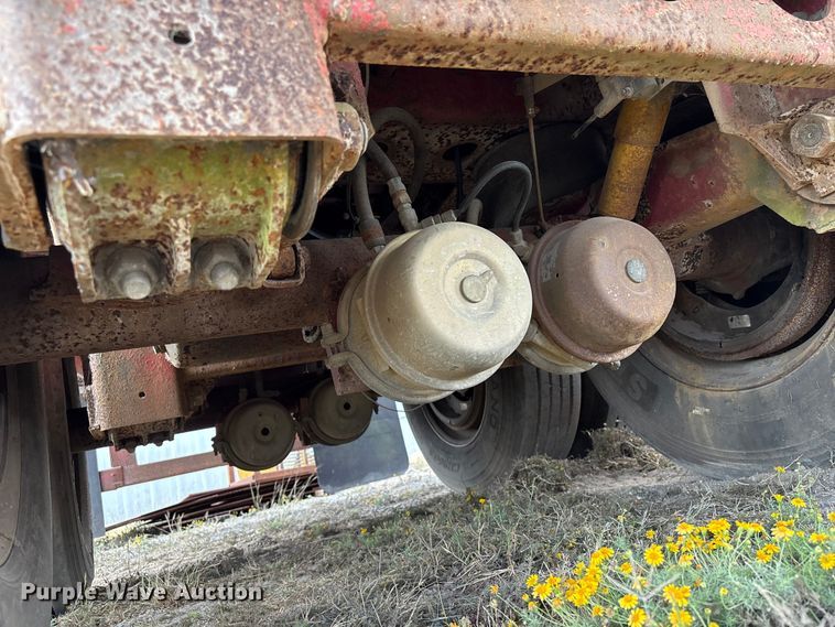 image for item EA7108 1996 Transcraft TL2000 S2 flatbed trailer