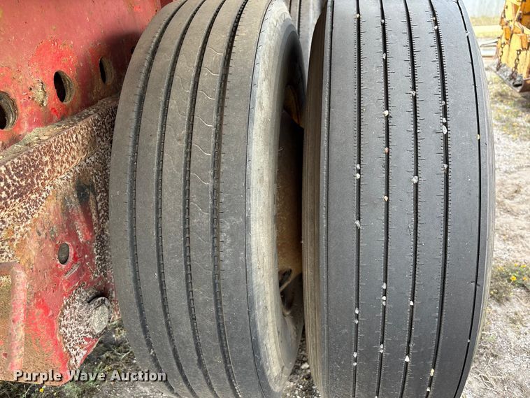 image for item EA7108 1996 Transcraft TL2000 S2 flatbed trailer