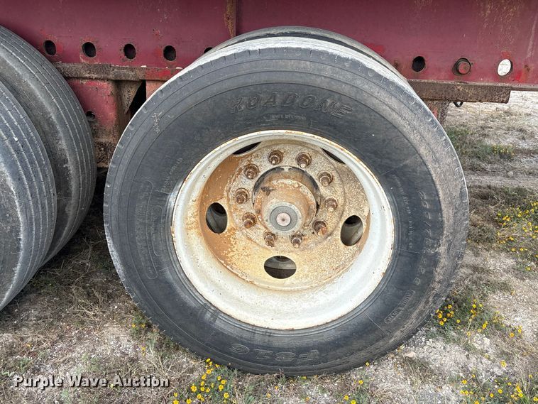 image for item EA7108 1996 Transcraft TL2000 S2 flatbed trailer