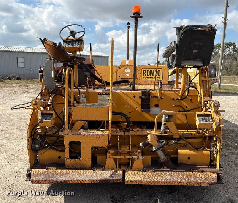 image for item EA7109 1997 Blaw-Knox PF-150 paver