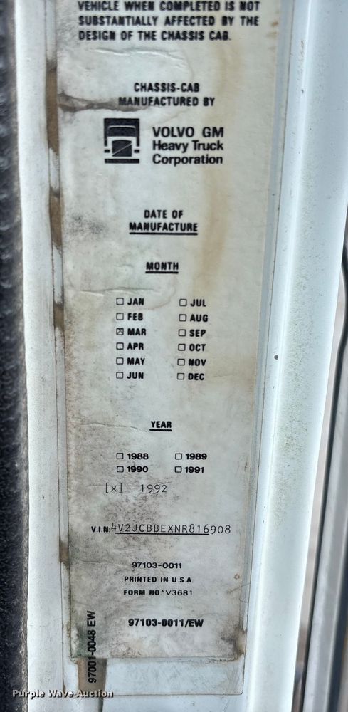 image for item EA7110 1992 White GMC WG Series dump truck