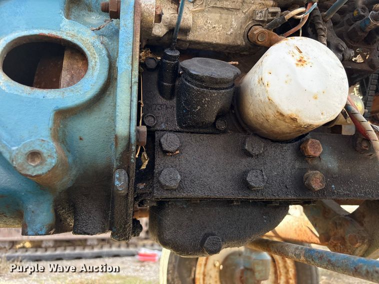 image for item EA7111 1979 Ford 1300 tractor