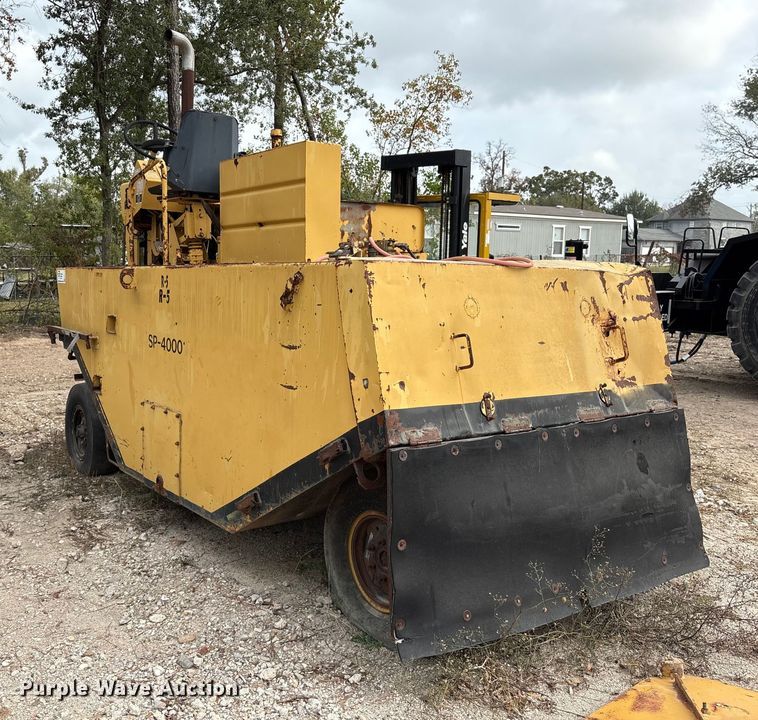 image for item EA7112 Ingersoll Rand PT-250R pneumatic roller