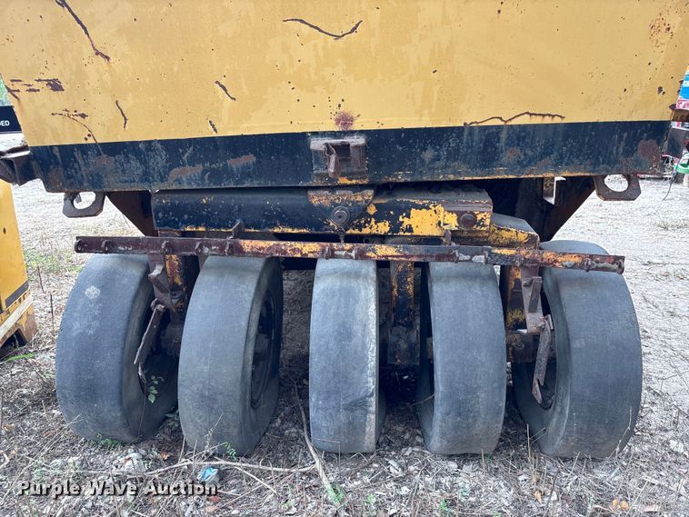 image for item EA7112 Ingersoll Rand PT-250R pneumatic roller