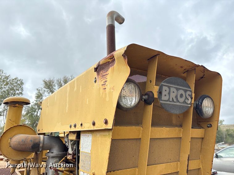 image for item EA7112 Ingersoll Rand PT-250R pneumatic roller