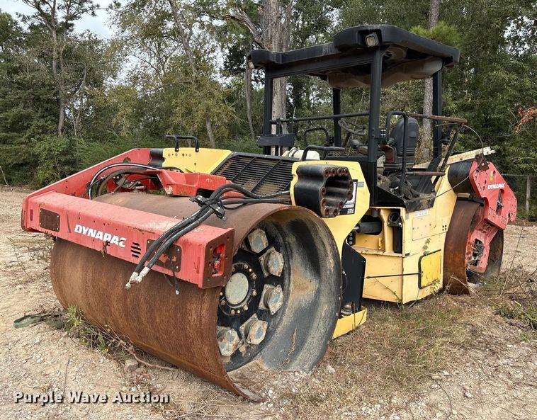 image for item EA7113 Dynapac CC624HF double drum vibratory roller