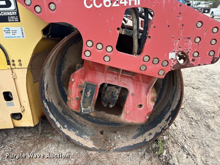image for item EA7113 Dynapac CC624HF double drum vibratory roller
