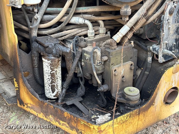 image for item EA7113 Dynapac CC624HF double drum vibratory roller