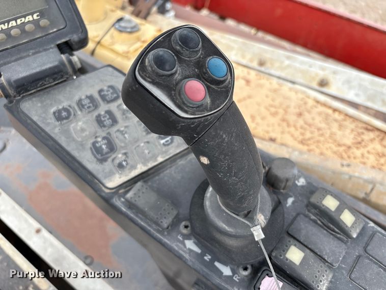 image for item EA7113 Dynapac CC624HF double drum vibratory roller