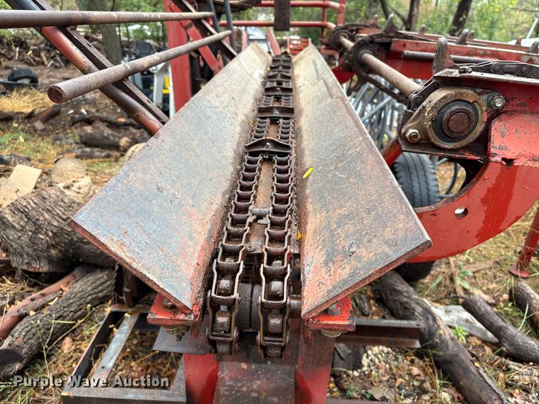 image for item EA7115 Hesston sawmill