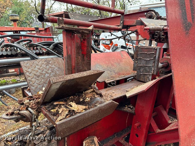 image for item EA7115 Hesston sawmill