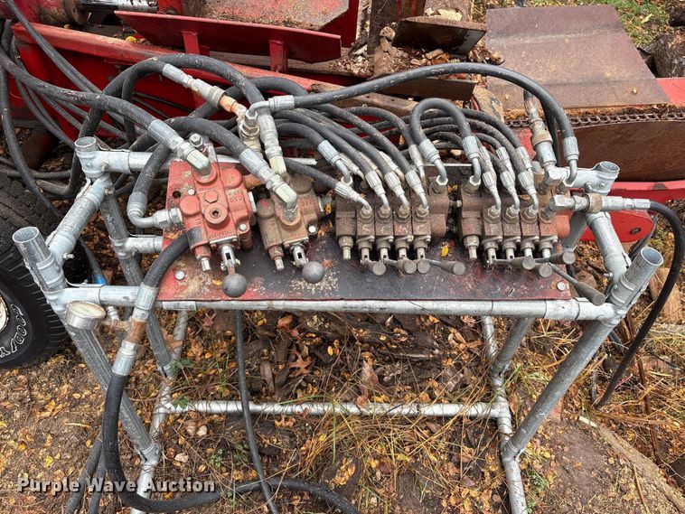 image for item EA7115 Hesston sawmill