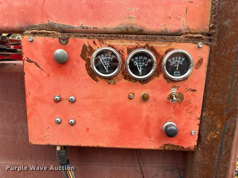 image for item EA7115 Hesston sawmill