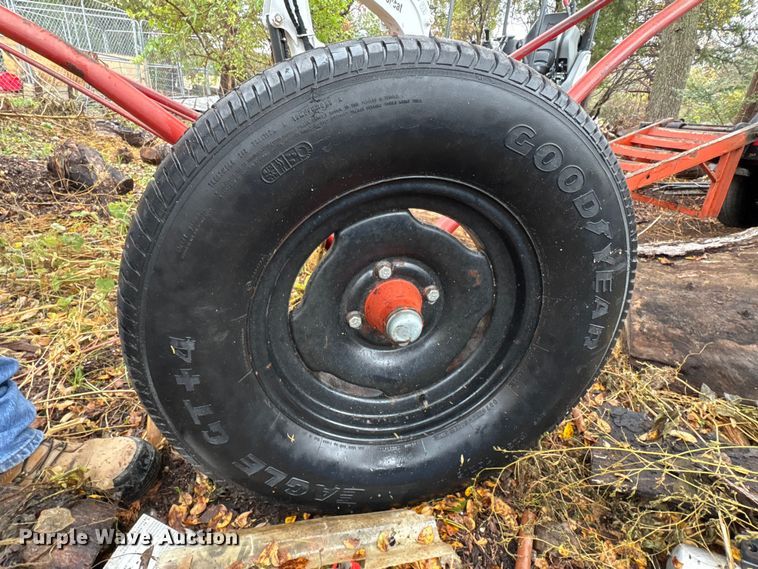 image for item EA7115 Hesston sawmill