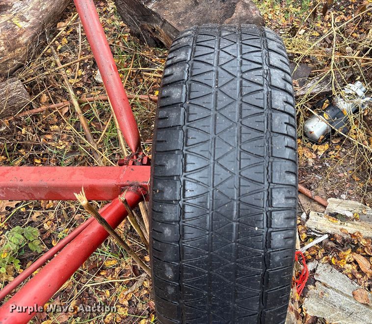 image for item EA7115 Hesston sawmill