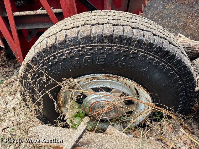 image for item EA7115 Hesston sawmill