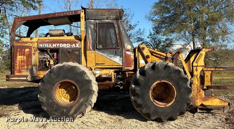 image for item EA7124 1999 Hydro-Ax 411EX feller buncher