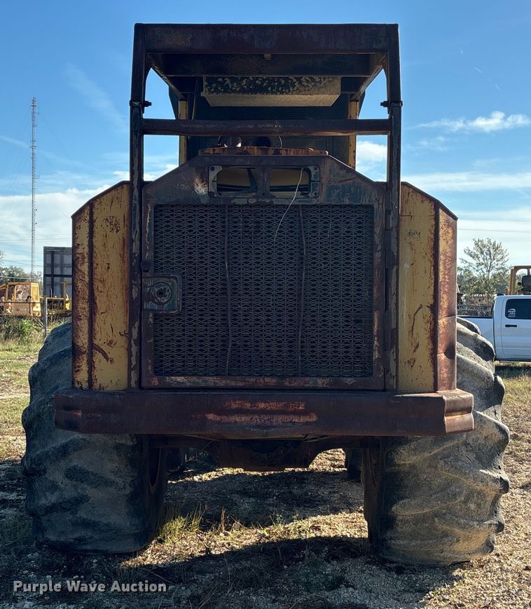 image for item EA7124 1999 Hydro-Ax 411EX feller buncher