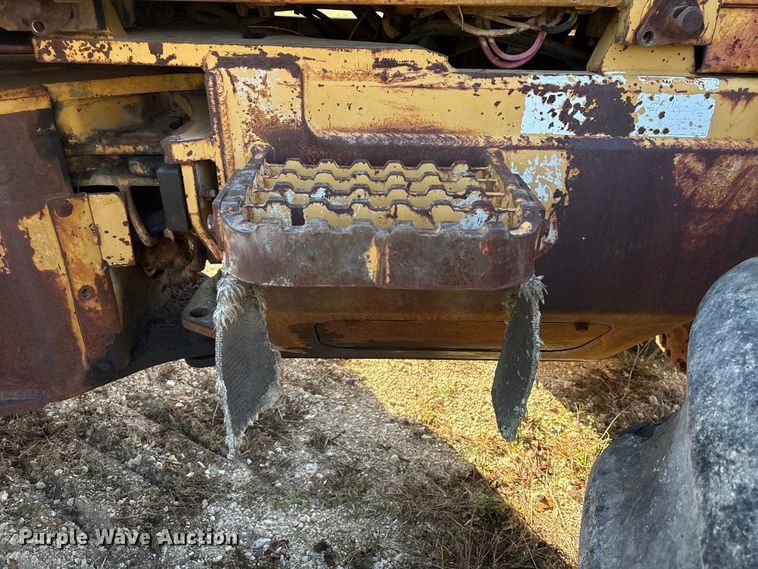 image for item EA7124 1999 Hydro-Ax 411EX feller buncher